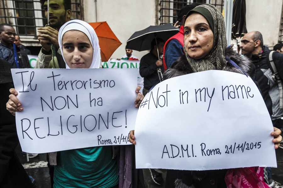 Protest la Roma