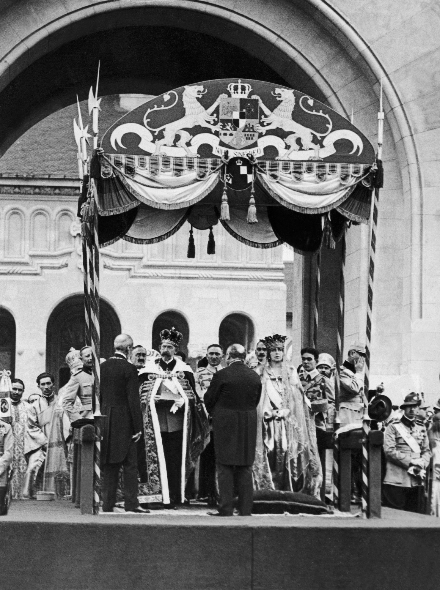 Încoronarea Regelui Ferdinand I și A Reginei Maria, în 1914. 