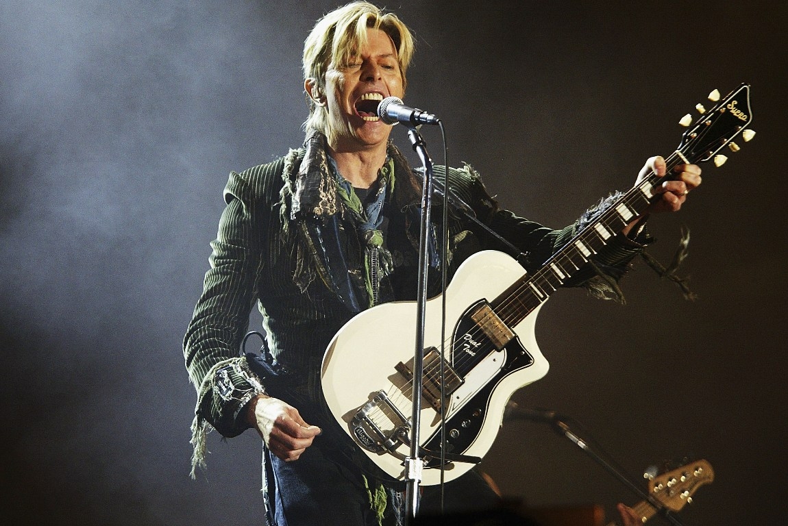 David Bowie, în 2004