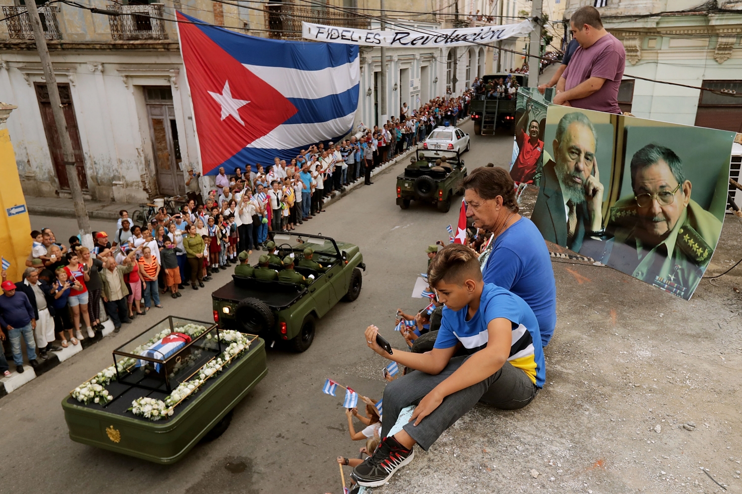 Cum își iau cubanezii rămas bun de la Fidel Castro 