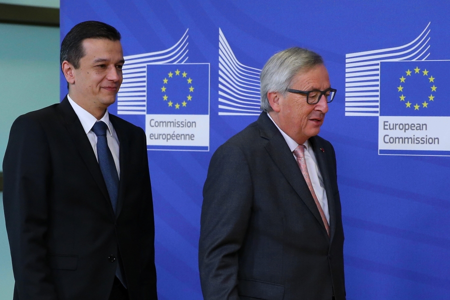 Sorin Grindeanu și Jean-Claude Juncker 