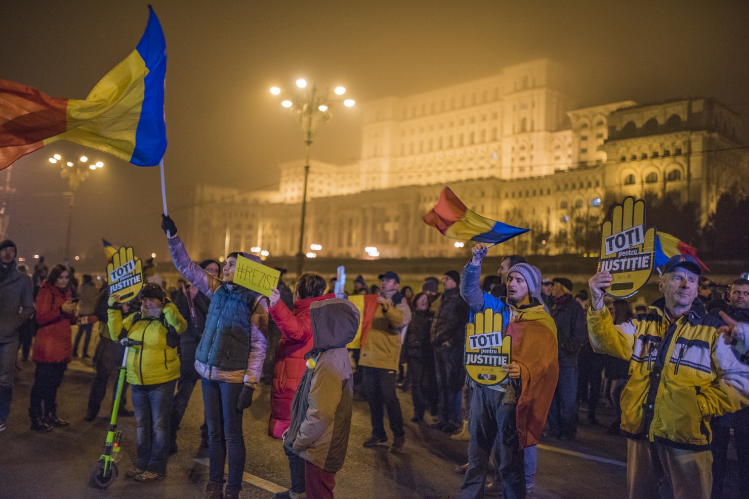 Protest București, 26 noiembrie ---