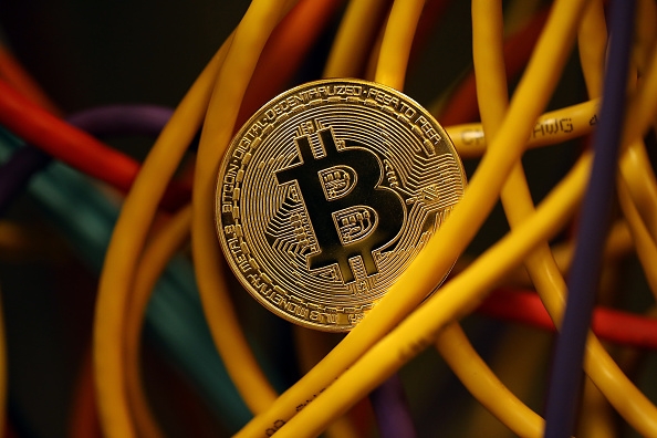 este bitcoin o monedă sau o marfă cum de a tranzacționa criptocurrency zilnic