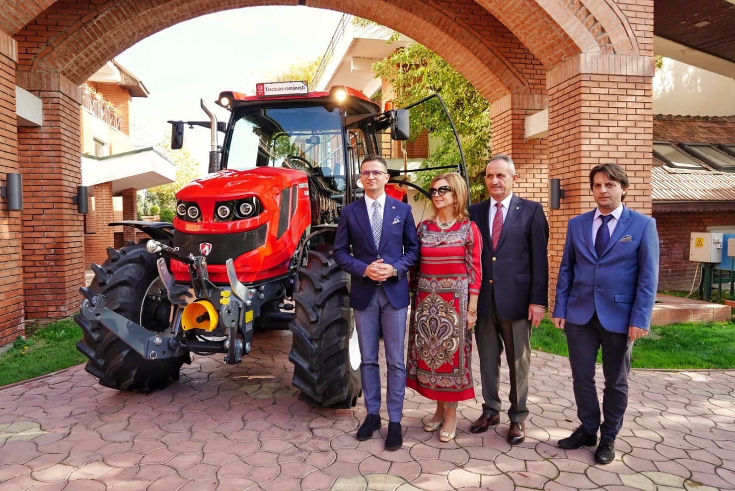 TAGRO, primul tractor agricol românesc