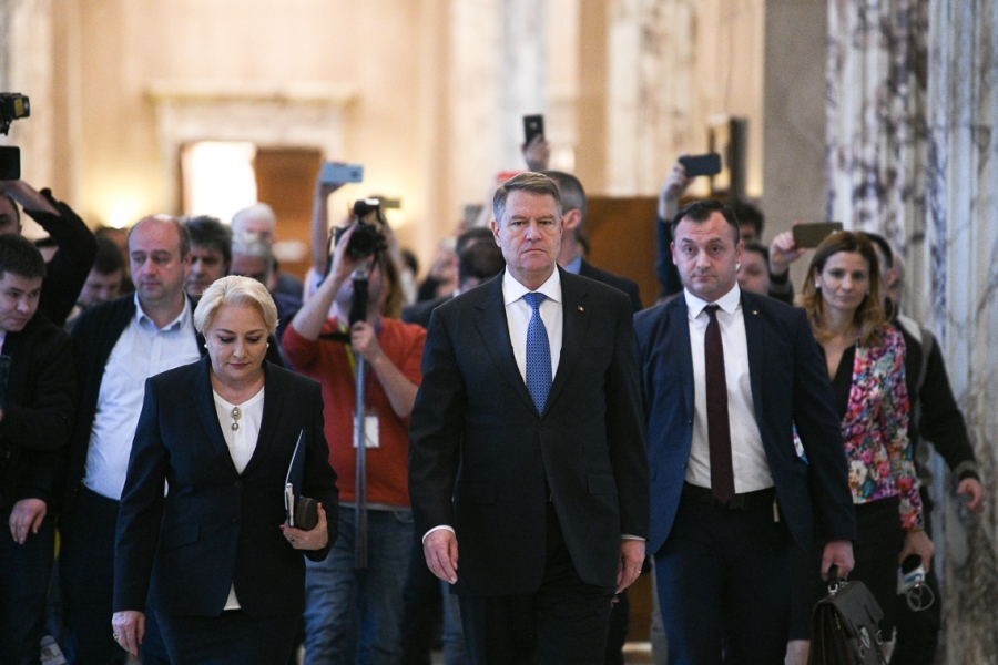 Klaus Iohannis la Guvern