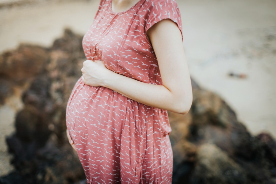 Femeie însărcinată