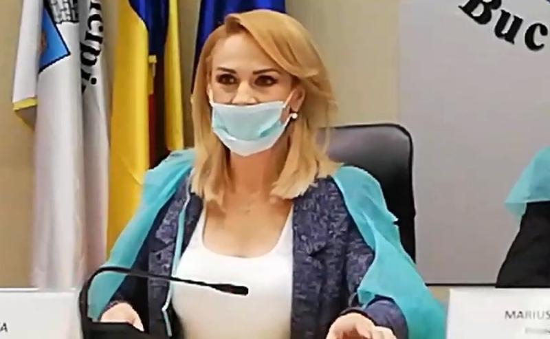 Gabriela Firea cu mască