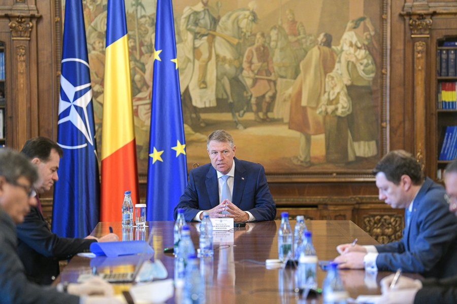 KLaus IOhannis - Ludovic Orban - ministri