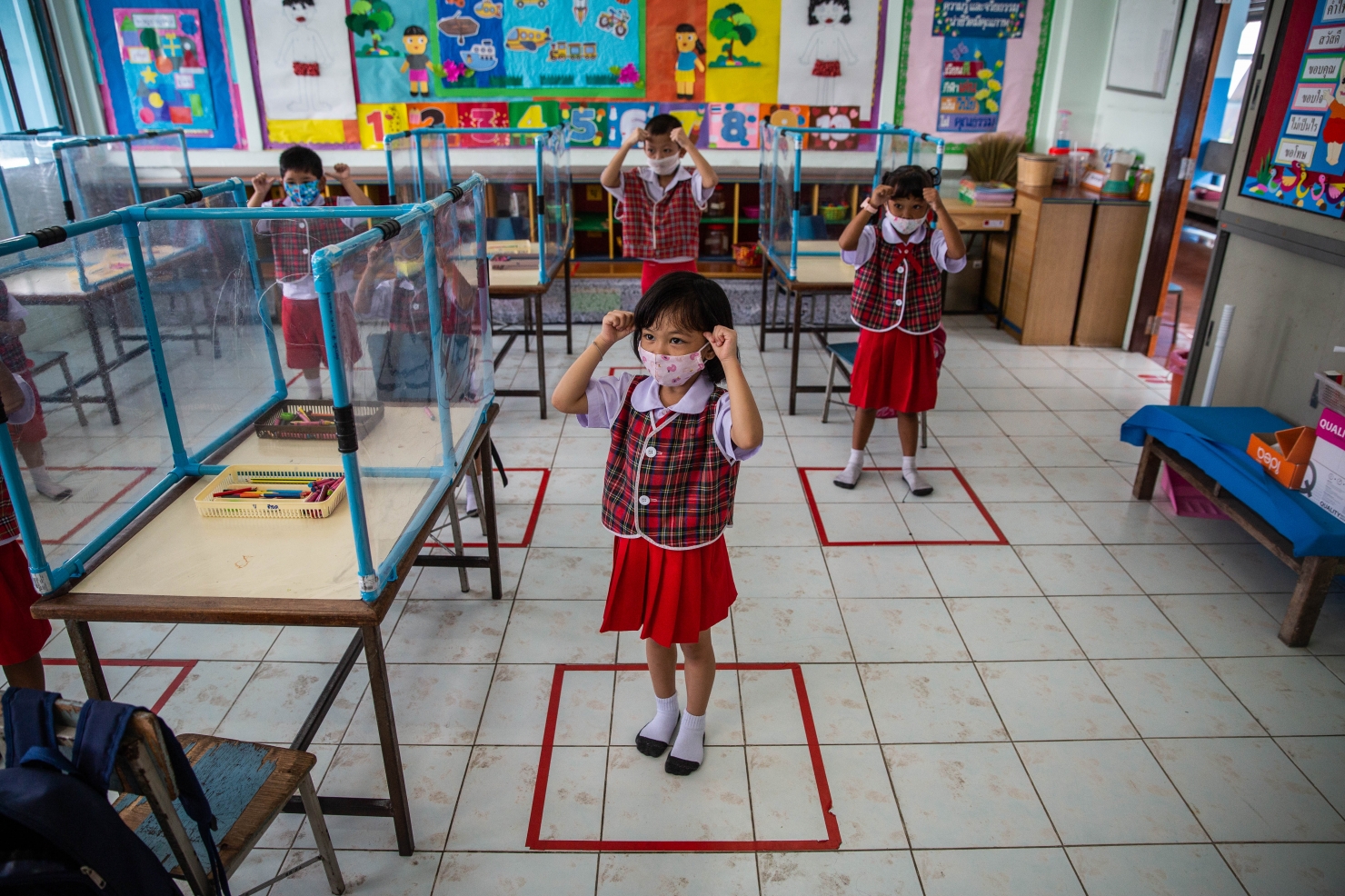 Deschiderea școlilor în Thailanda