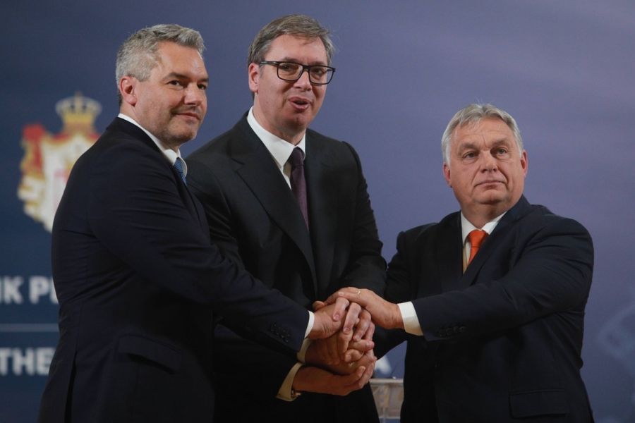 Nehammer, Orban și Vucic
