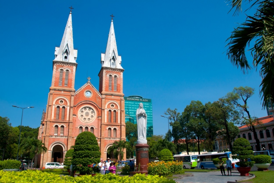 biserica in ho chi minh