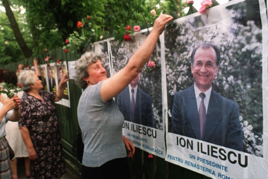 Alegeri 1990, Ion Iliescu