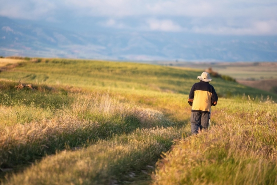 Bărbat hiking