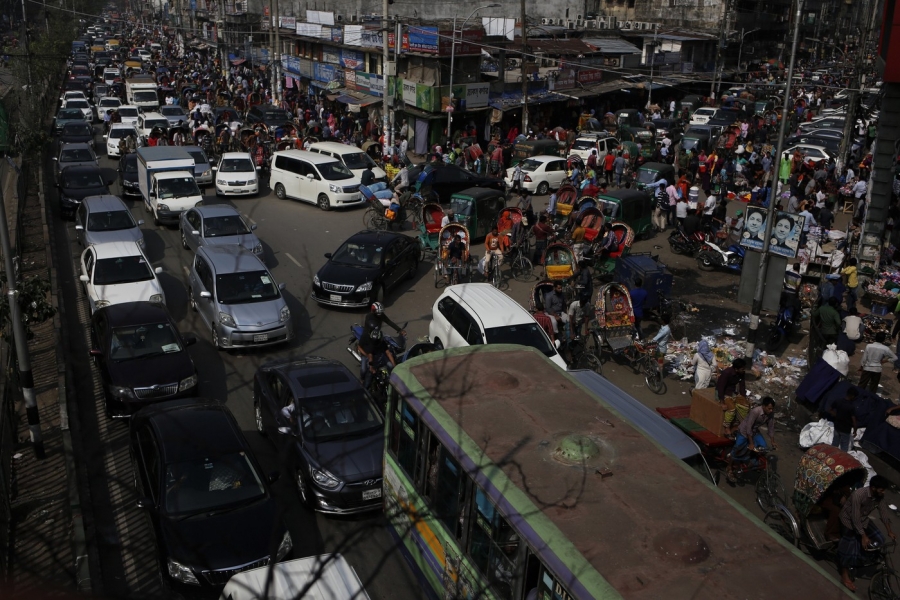 Intersecție aglomerată Bangladesh
