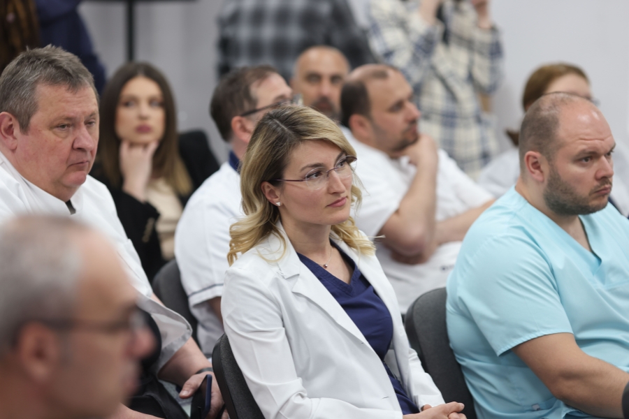 Imagini cu medici din România la o conferință. Foto: Inquam Photos / George Călin