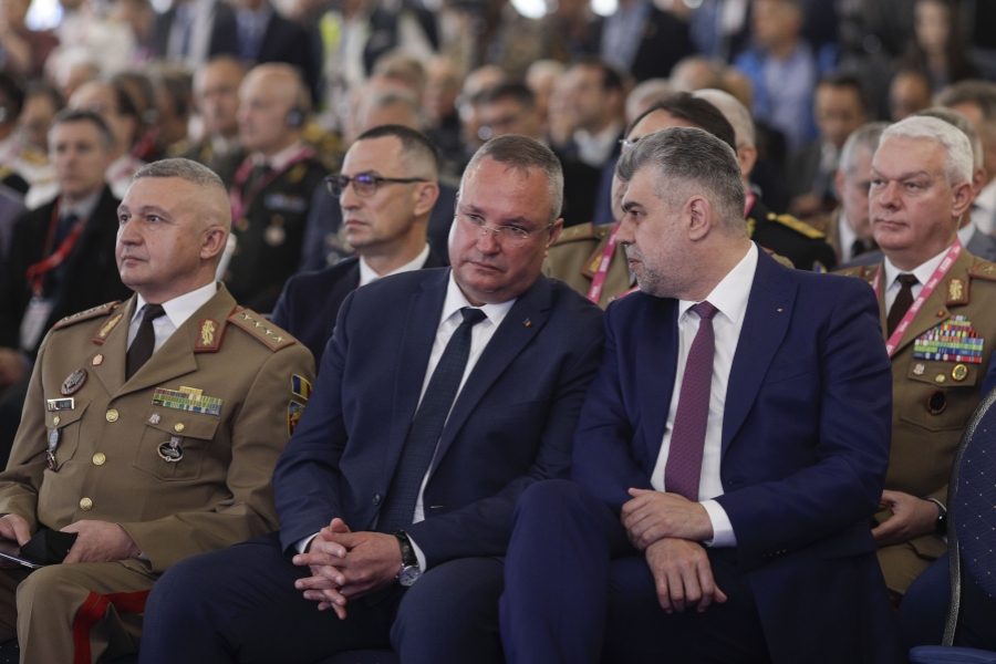 Imagine cu Ciucă și Ciolacu. Foto: Inquam Photos / Octav Ganea