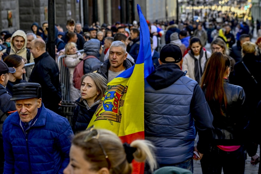 Imagine de la votul din diaspora Republicii Moldova. Foto: Profimedia Images