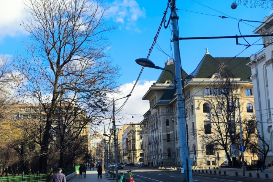 Bucuresti - oameni pe strada