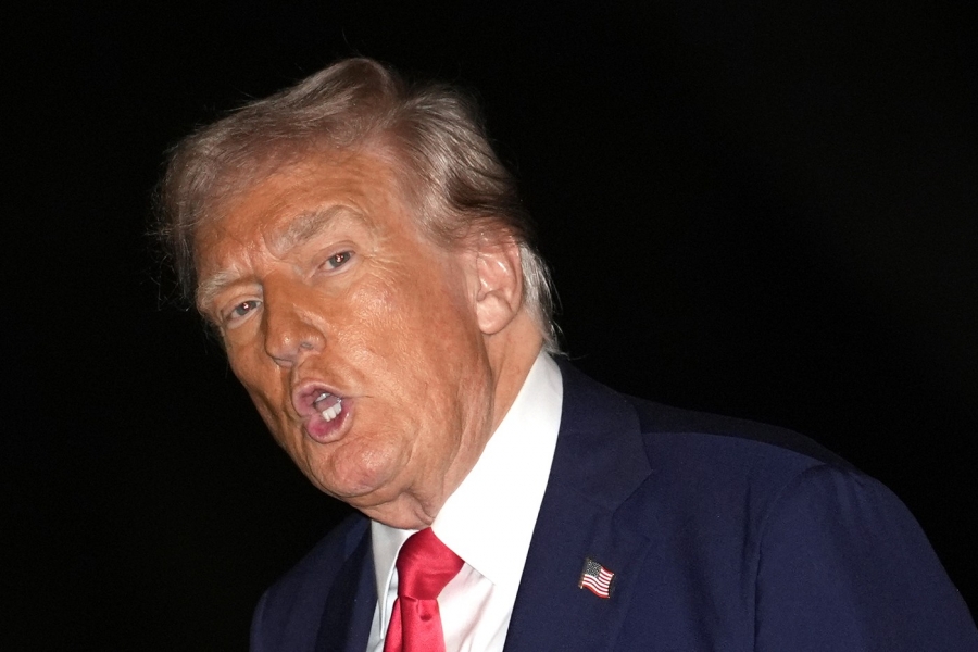 D Trump 2025.