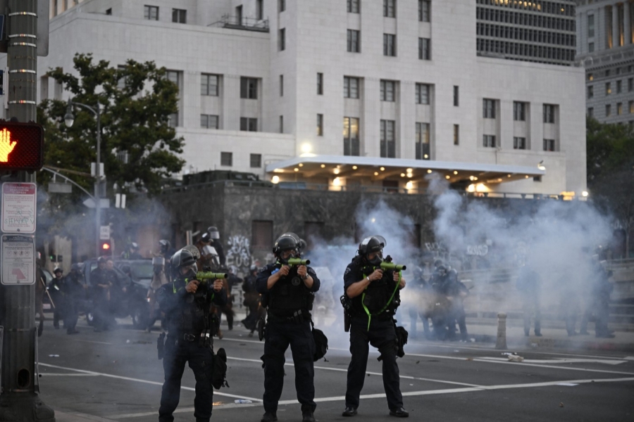 proteste în Los Angeles