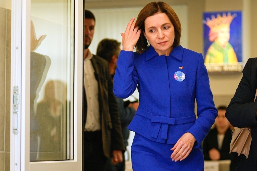Maia Sandu la ieșirea de la urne