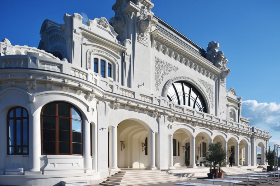 căzino exterior