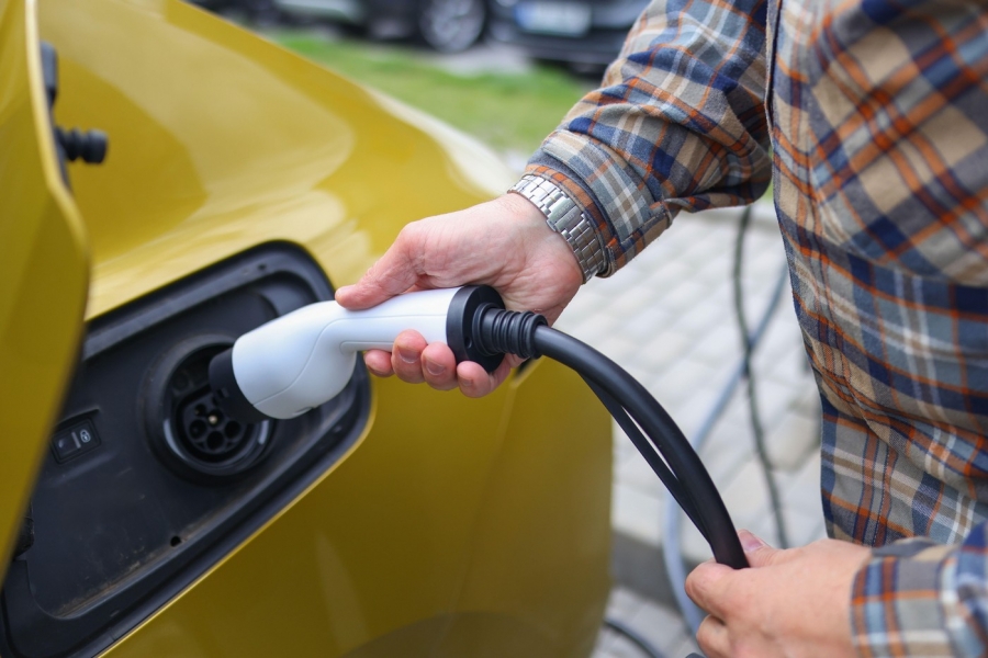 Masini electrice Romania / sursa foto: Profimedia