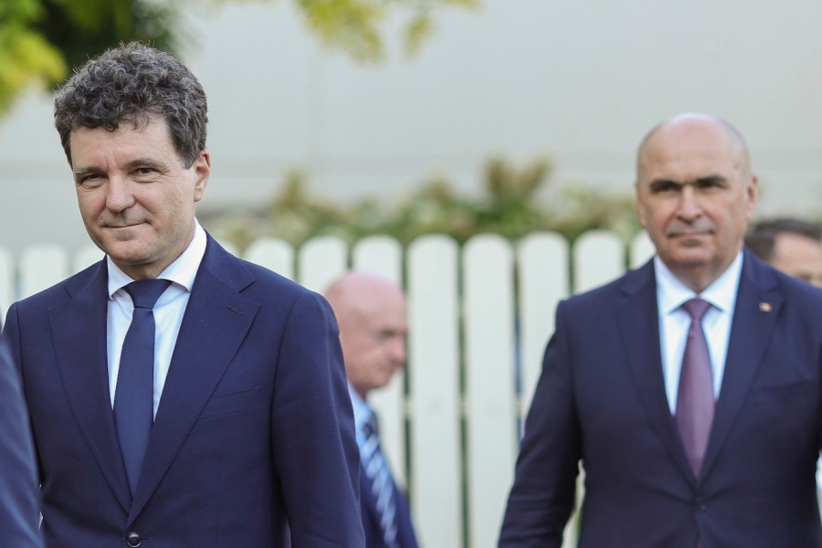 S-a făcut praf planul. Cum l-au transformat Nicușor Dan și PSD pe Ilie Bolojan într-un supererou / sursa foto: Inquam Photos