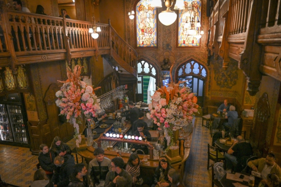 restaurant in Bucuresti - profimedia
