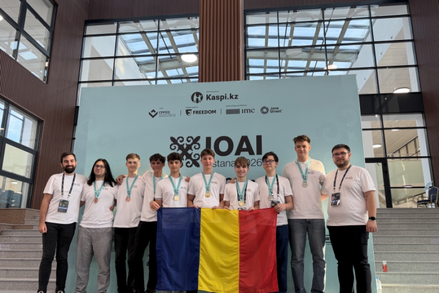 Opt adolescenți români s-au întors saptamana aceasta din Kazahstan cu medalii la olimpiada internationala de inteligenta artificiala