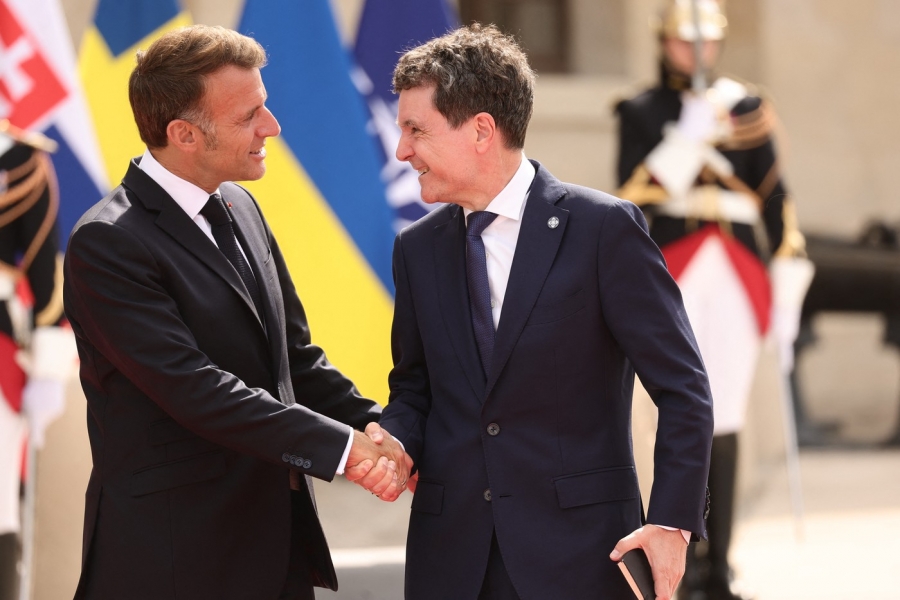 Astăzi, pare că lumea nu mai are nevoie de lideri citiți și pacifiști. Încotro se îndreaptă România, cu Nicușor Dan?